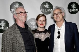 Robbie Stein, Emily Simoness & Eric Fischl
@ BroadwayWorld Robbie Stein, Emily Simoness & Eric Fischl
Photo