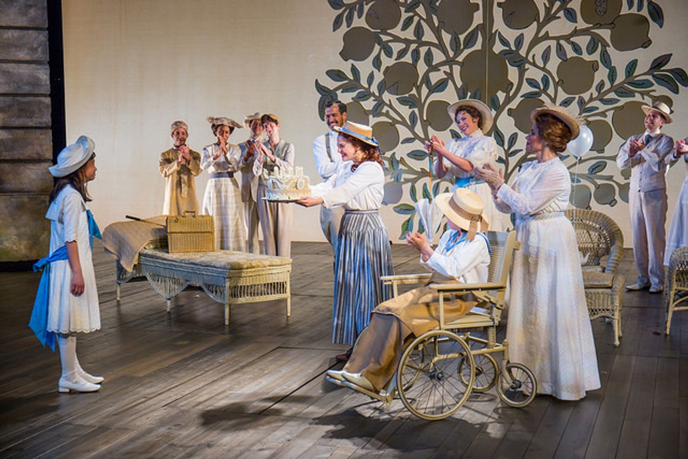 Review: Denver Center's SECRET GARDEN is darkly enchanting  Image