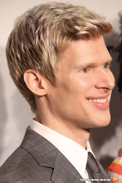 Lucas Steele  Photo