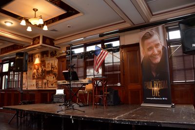 Paul Byrom Live Photo