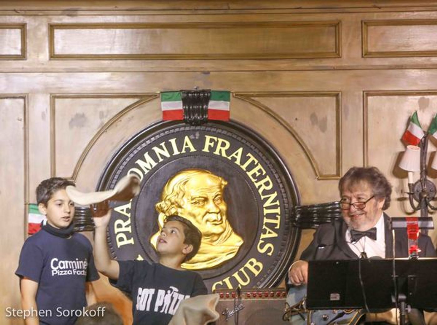 Photo Coverage: Lisa Lampanelli, Dominic Chianese & Others Featured At Friars Club's BELLA NOTTE  Image