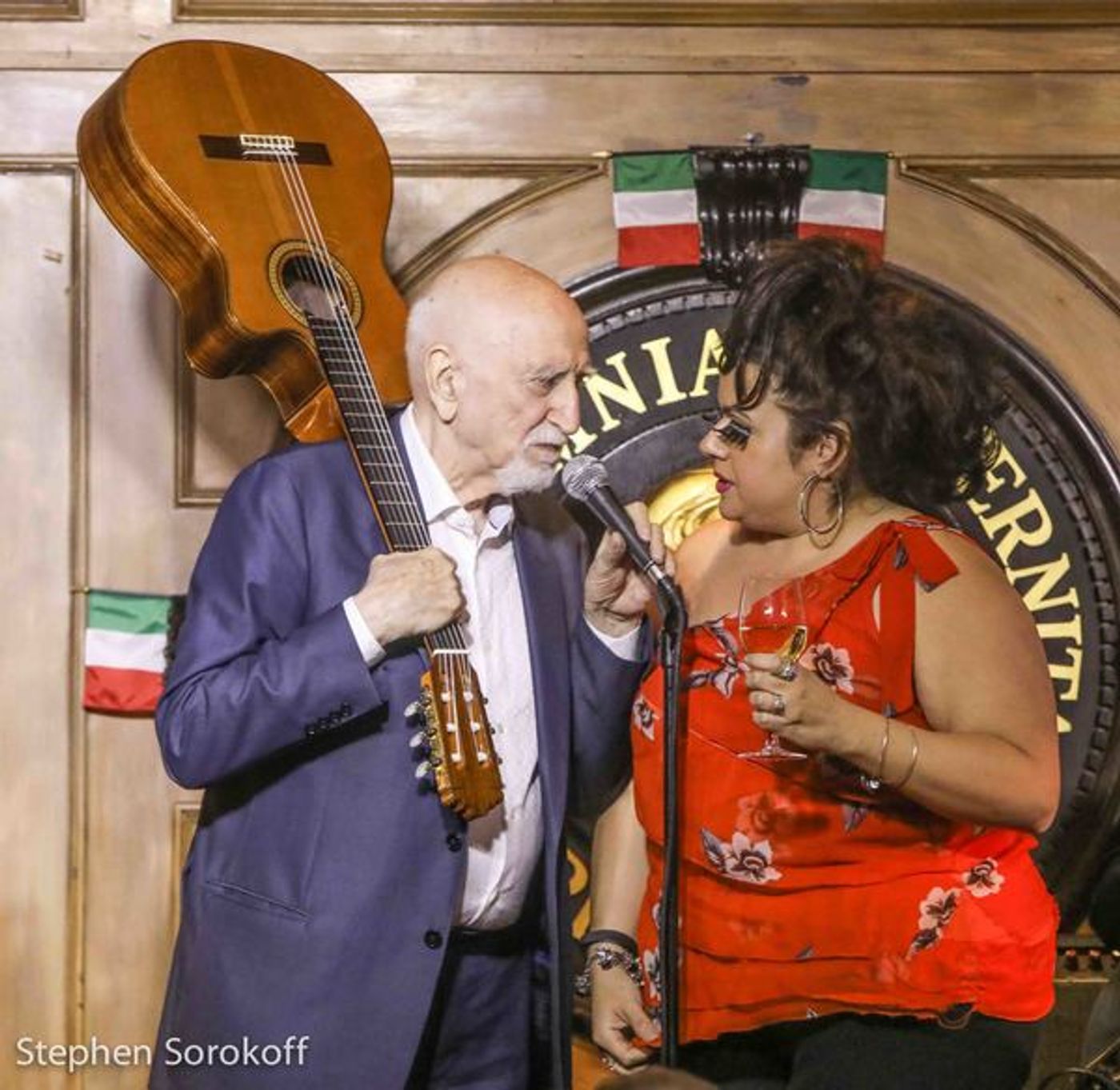 Photo Coverage: Lisa Lampanelli, Dominic Chianese & Others Featured At Friars Club's BELLA NOTTE  Image