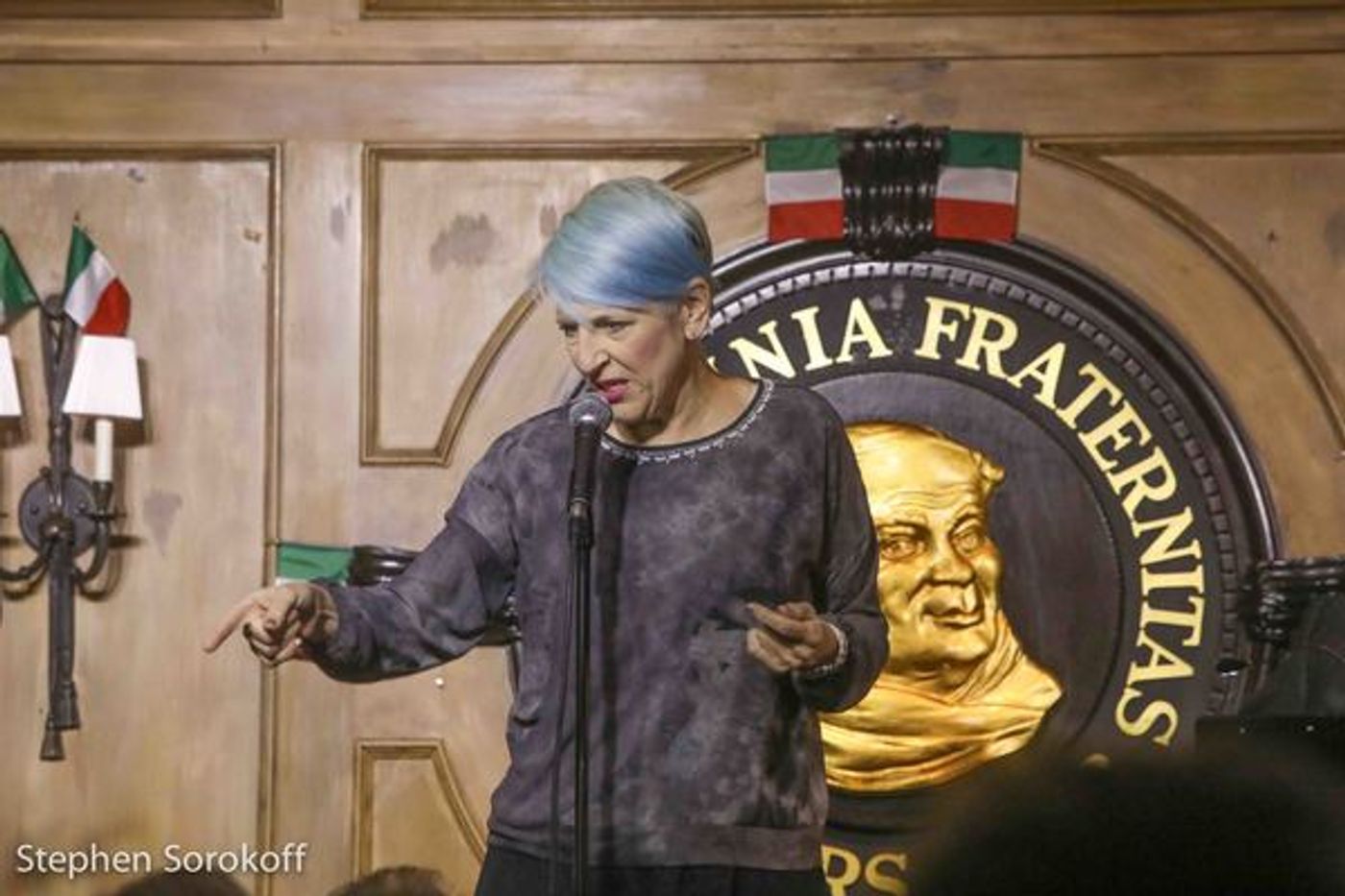 Photo Coverage: Lisa Lampanelli, Dominic Chianese & Others Featured At Friars Club's BELLA NOTTE  Image