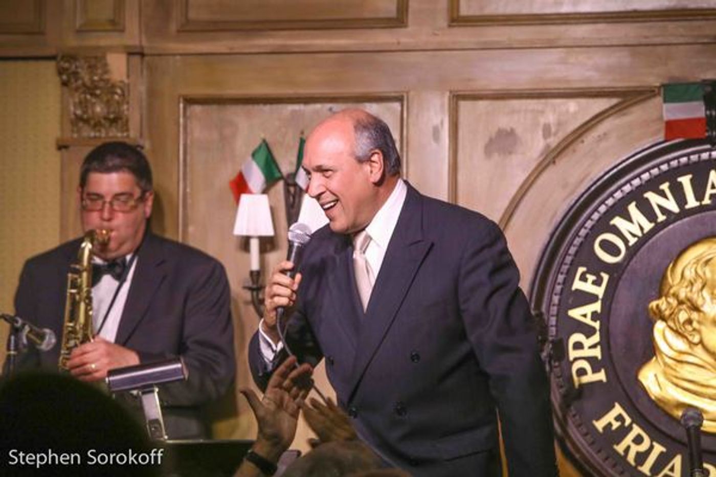 Photo Coverage: Lisa Lampanelli, Dominic Chianese & Others Featured At Friars Club's BELLA NOTTE  Image