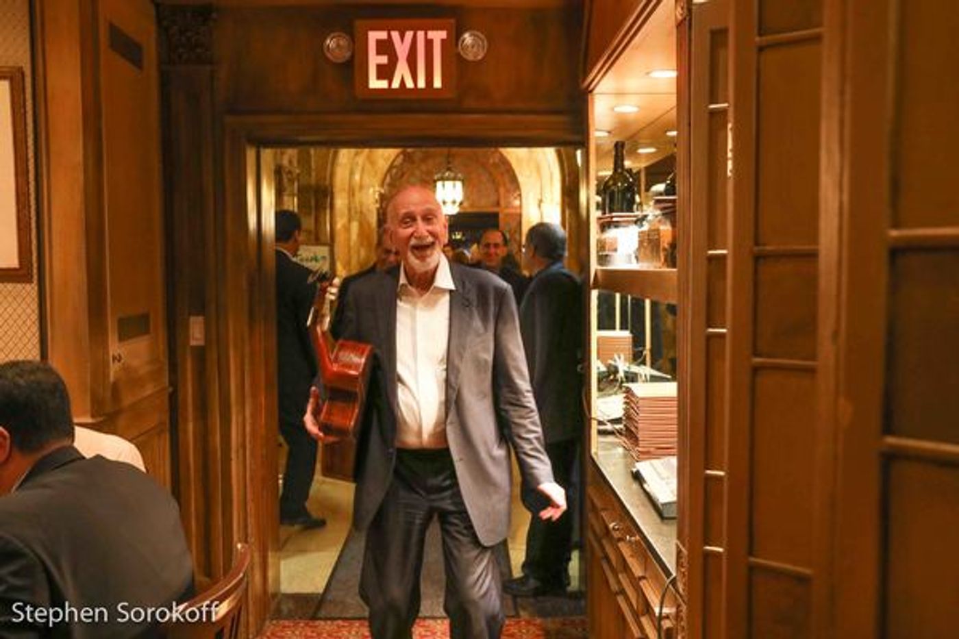 Photo Coverage: Lisa Lampanelli, Dominic Chianese & Others Featured At Friars Club's BELLA NOTTE  Image