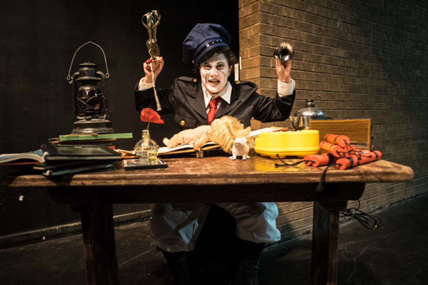 Photo Flash: Akvavit Theatre Presents the U.S. Premiere of HITLER ON THE ROOF  Image