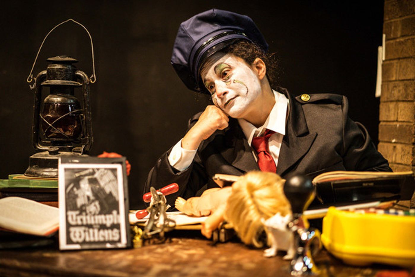 Photo Flash: Akvavit Theatre Presents the U.S. Premiere of HITLER ON THE ROOF  Image