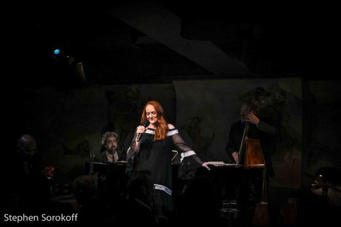 Photo Coverage: Tony Bennett Cheers Antonia Bennett Cafe Carlyle Debut Photo Coverage: Tony Bennett Cheers Antonia Bennett Cafe Carlyle Debut Image
