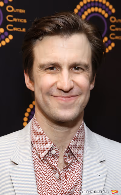 Gavin Creel  Photo
