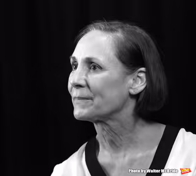 Laurie Metcalf  Photo