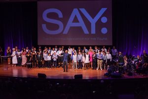 Brandon Victor Dixon  Photo