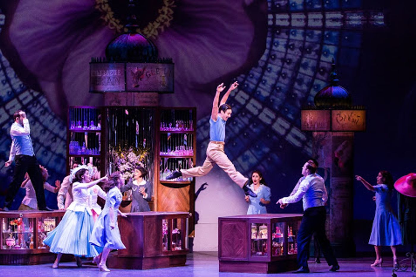 BWW Previews: Summer Stages CABARET, THE HUNCHBACK OF NOTRE DAME, & More Lead BWW'S Top Atlanta Theatre Picks for Summer  Image
