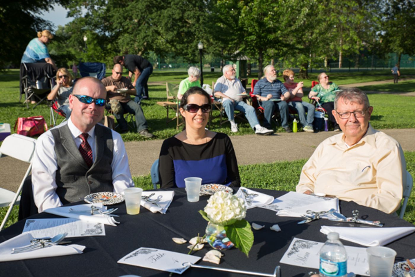 Photo Coverage: Inside Actor's Theatre of Columbus' Tent Dinner  Image