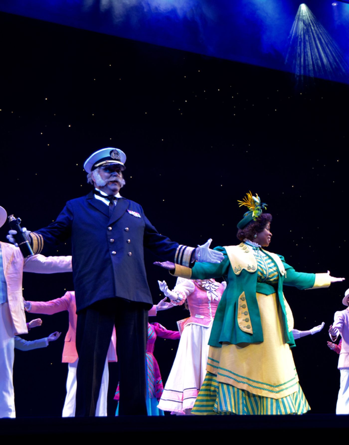 Photo Coverage: Cast of Paper Mill Playhouse's MARY POPPINS Takes Opening Night Bows  Image