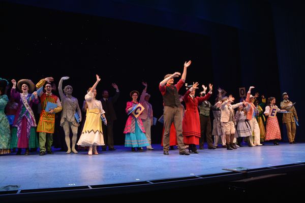 Mark Evans and Elena Shadow with the cast of Mary Poppins Photo