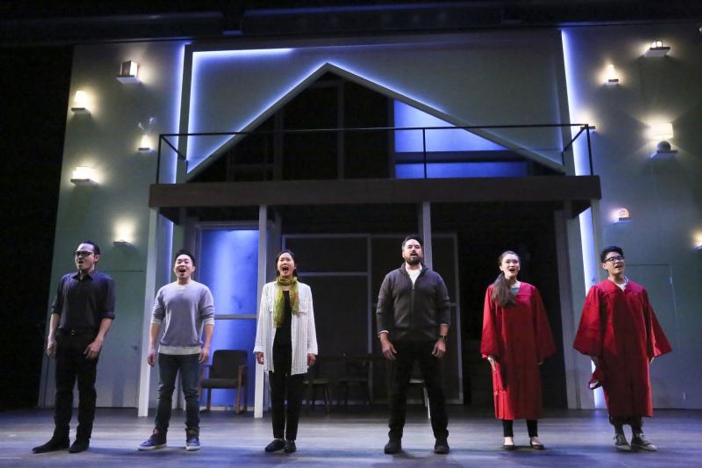 Review: East West Players presents Emotional NEXT TO NORMAL  Image