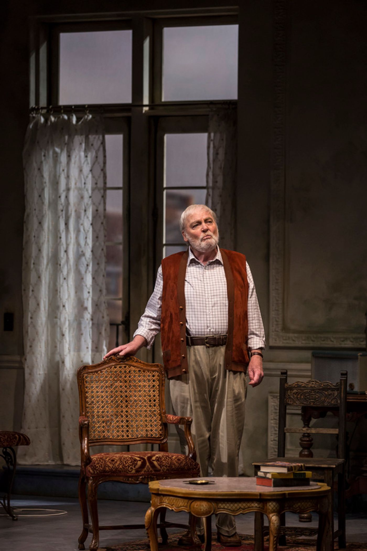 Photo Flash: First Look at Stacy Keach as Ernest Hemingway in PAMPLONA at the Goodman  Image