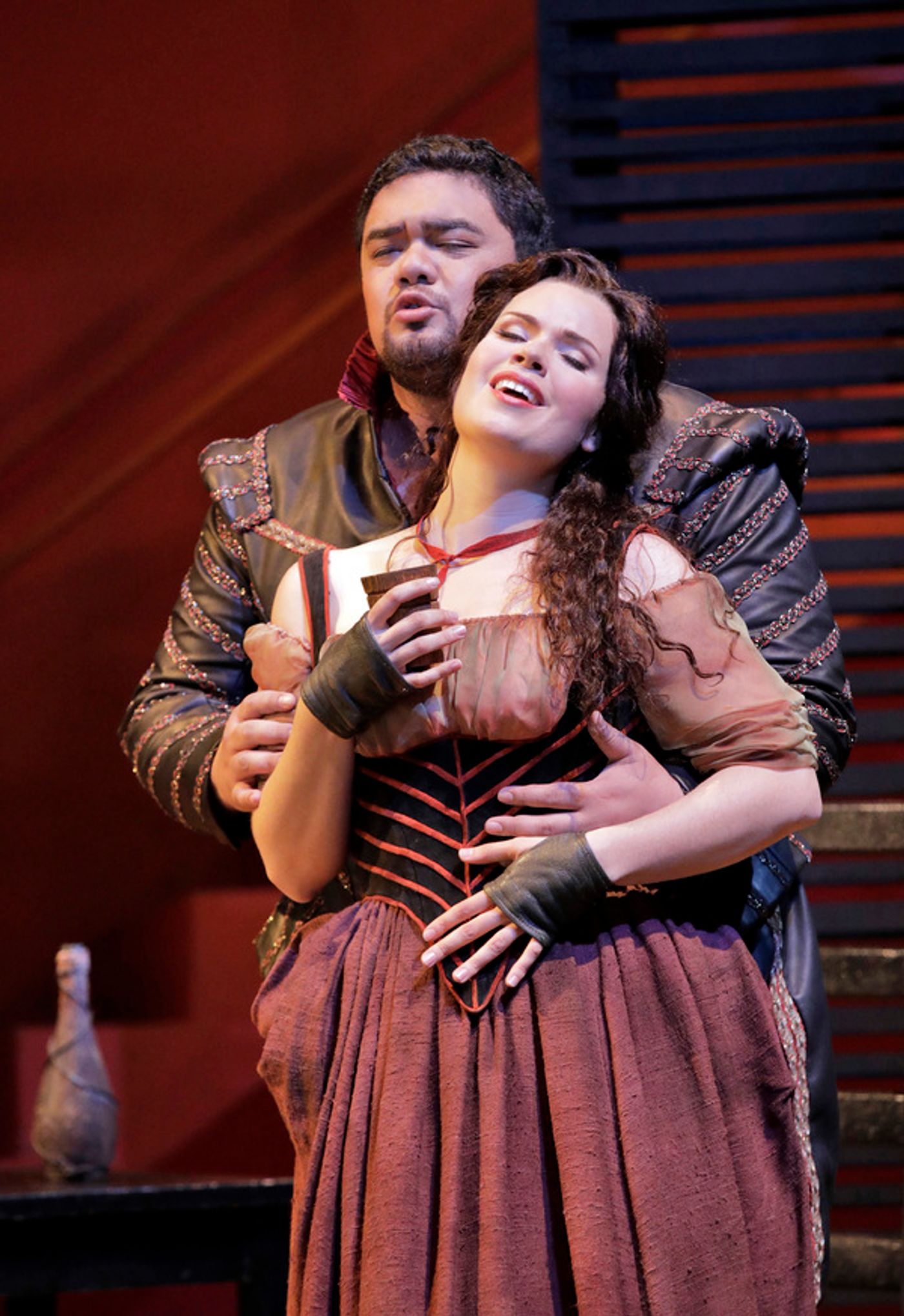 Photo Flash: RIGOLETTO Opens Tonight at San Francisco Opera  Image