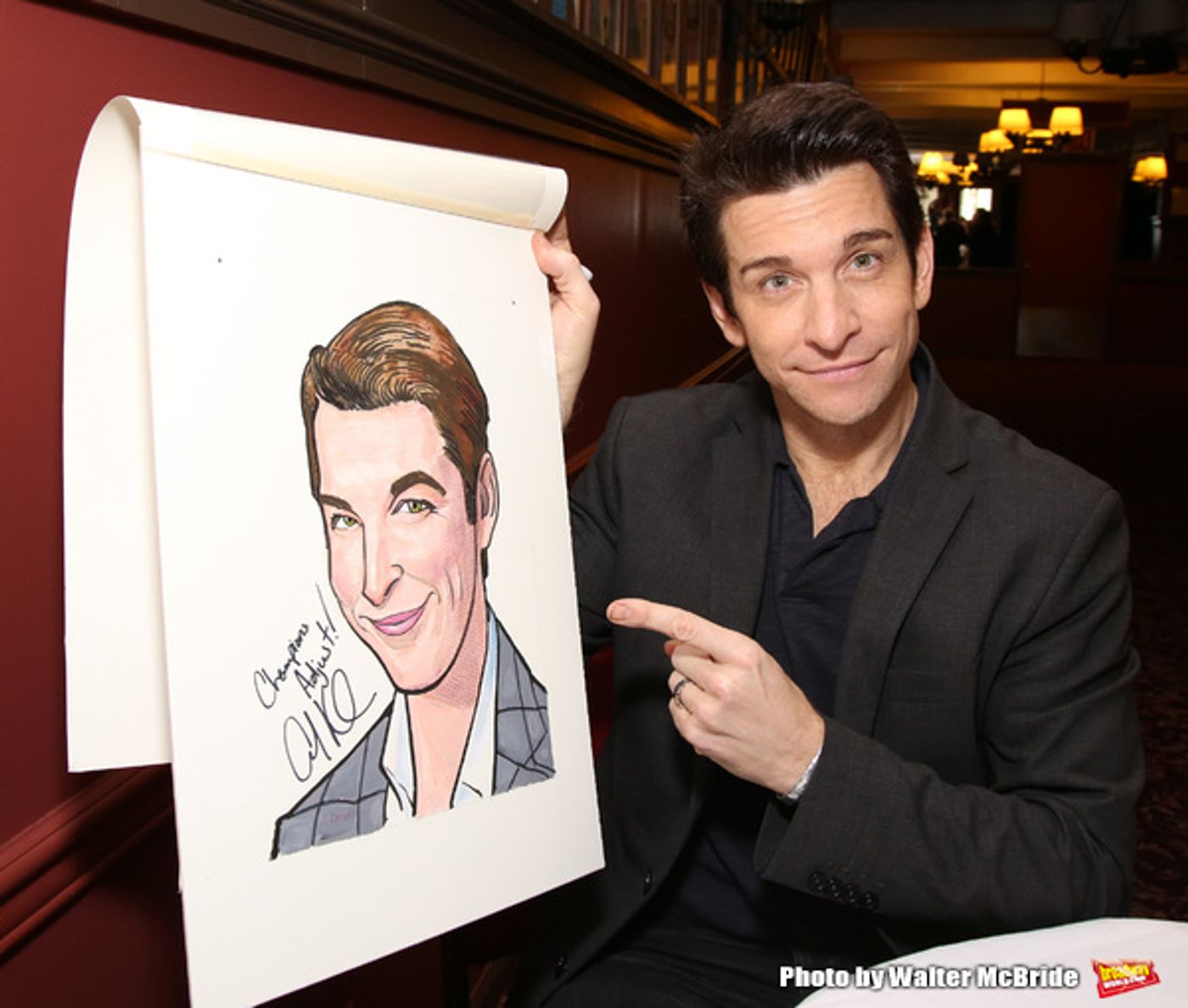Photo Coverage: GROUNDHOG DAY's Andy Karl Becomes Broadway Royalty with a New Portrait at Sardi's! Photo Coverage: GROUNDHOG DAY's Andy Karl Becomes Broadway Royalty with a New Portrait at Sardi's! Image