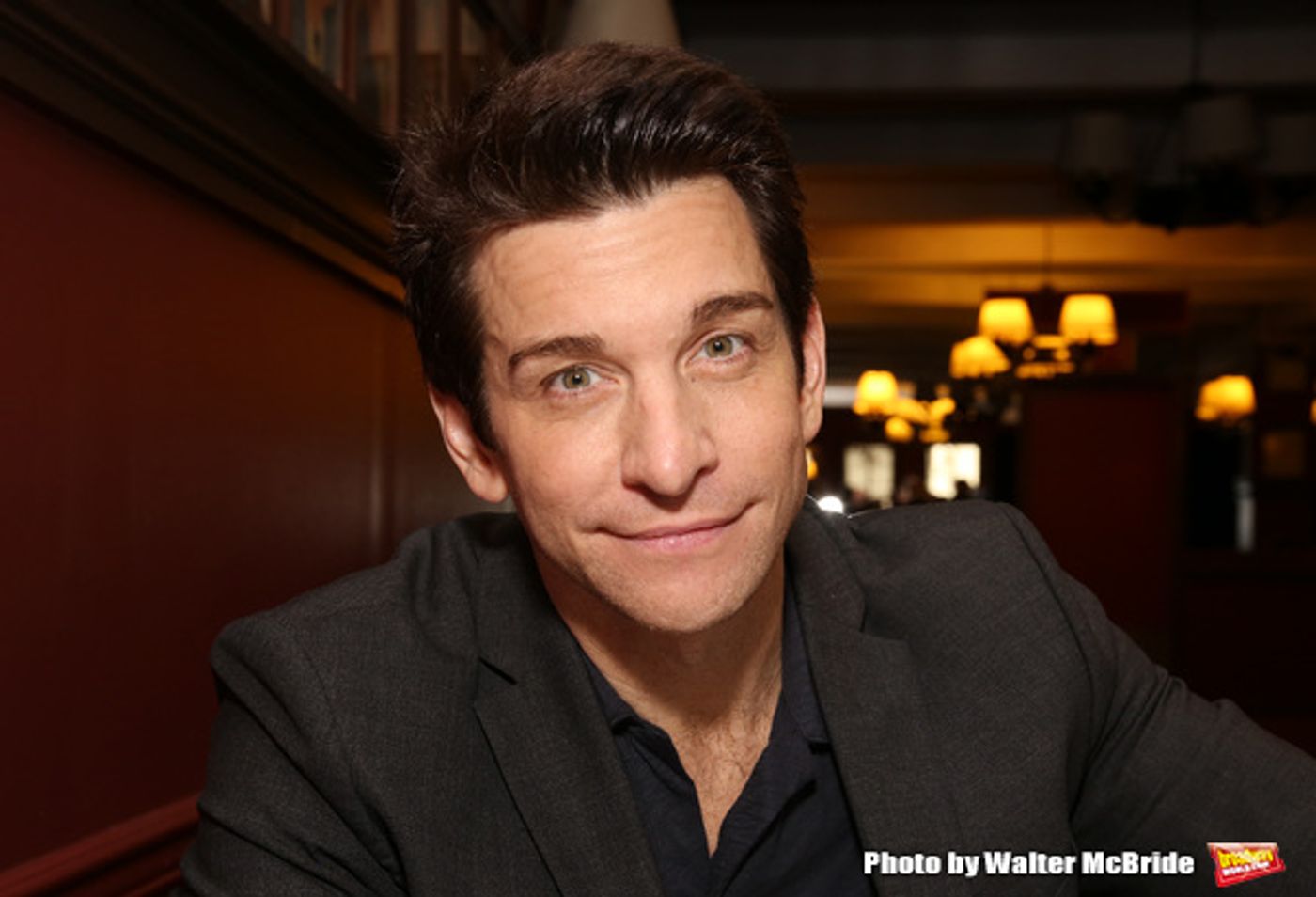 Photo Coverage: GROUNDHOG DAY's Andy Karl Becomes Broadway Royalty with a New Portrait at Sardi's! Photo Coverage: GROUNDHOG DAY's Andy Karl Becomes Broadway Royalty with a New Portrait at Sardi's! Image