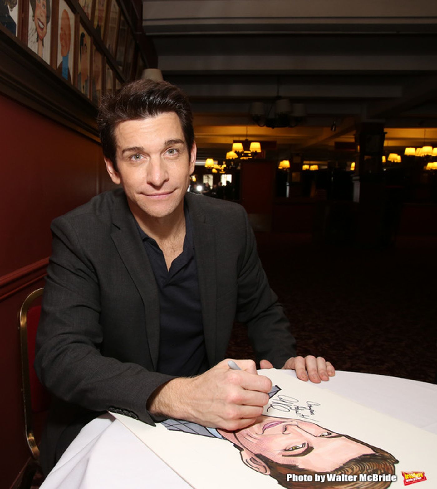 Photo Coverage: GROUNDHOG DAY's Andy Karl Becomes Broadway Royalty with a New Portrait at Sardi's! Photo Coverage: GROUNDHOG DAY's Andy Karl Becomes Broadway Royalty with a New Portrait at Sardi's! Image