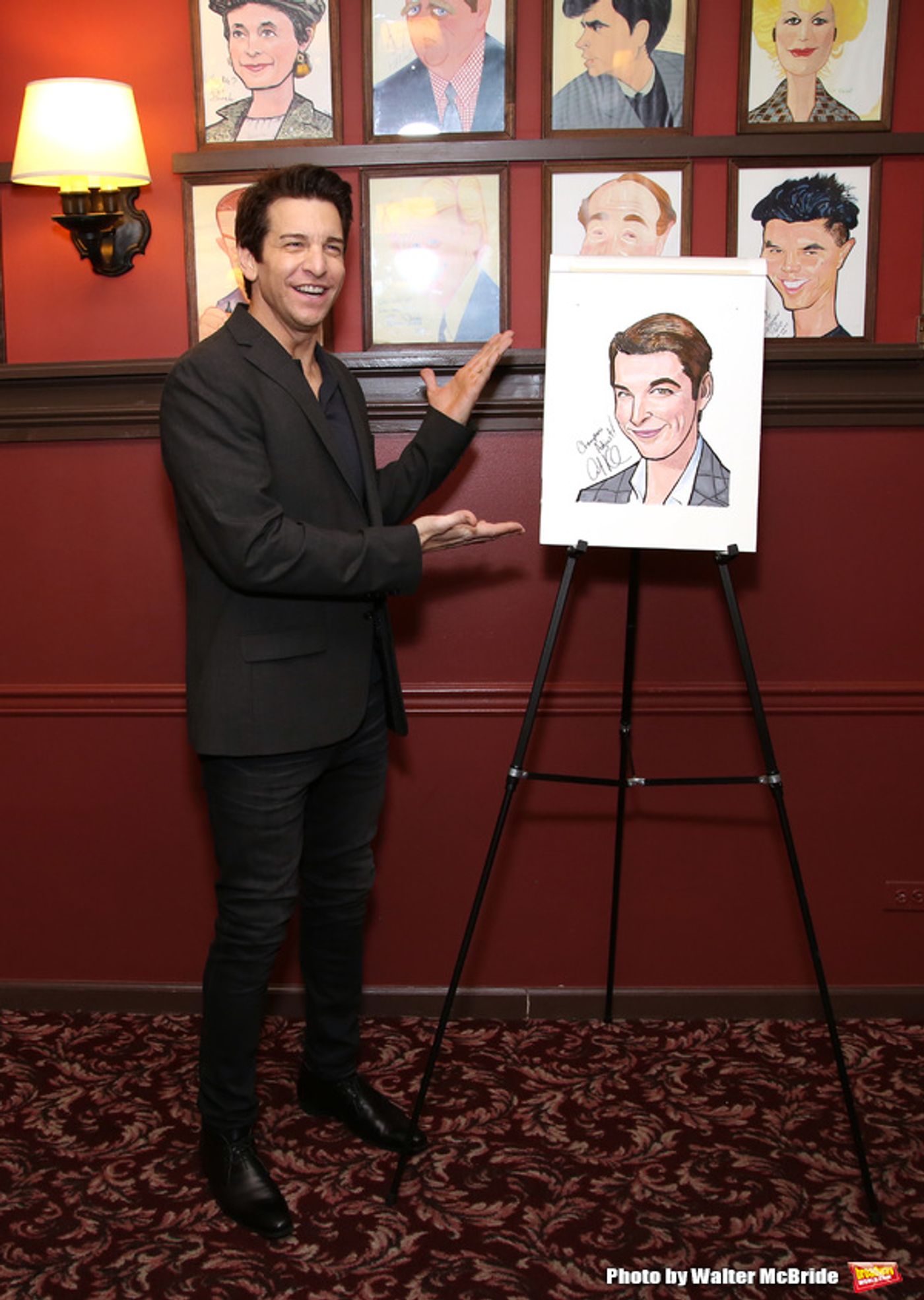 Photo Coverage: GROUNDHOG DAY's Andy Karl Becomes Broadway Royalty with a New Portrait at Sardi's! Photo Coverage: GROUNDHOG DAY's Andy Karl Becomes Broadway Royalty with a New Portrait at Sardi's! Image