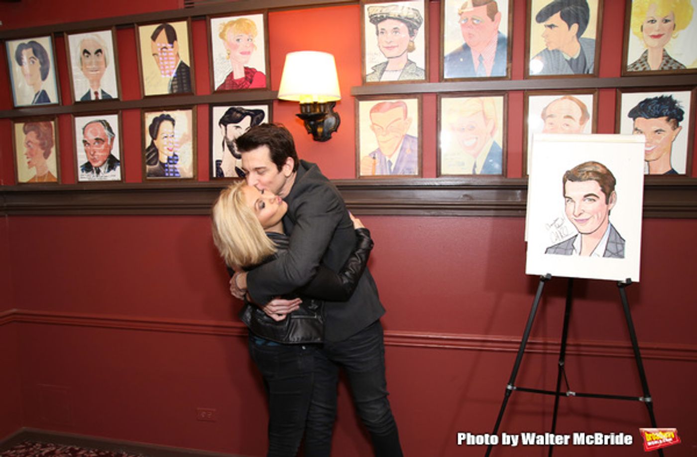 Photo Coverage: GROUNDHOG DAY's Andy Karl Becomes Broadway Royalty with a New Portrait at Sardi's! Photo Coverage: GROUNDHOG DAY's Andy Karl Becomes Broadway Royalty with a New Portrait at Sardi's! Image