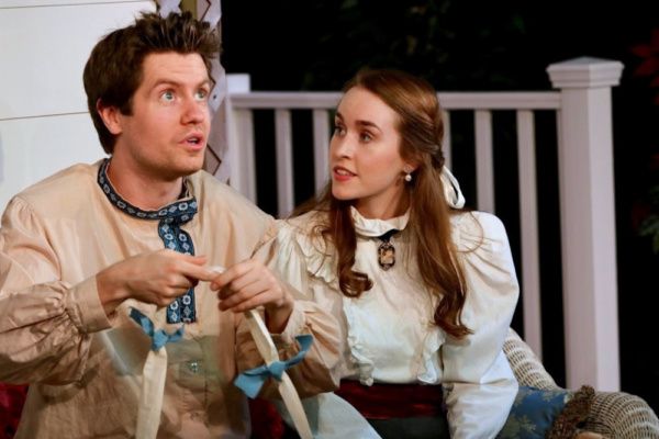 Luke Hofmaier and Rebecca Knowles Photo