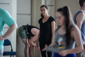 Elizabeth Thomas @ BroadwayWorld Elizabeth Thomas Photo