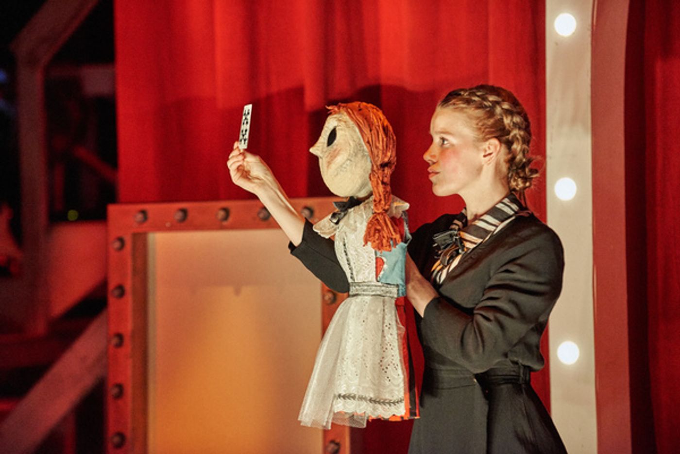 Photo Flash: First Look at THE DANCING HANDKERCHIEF World Premiere at Theatrical Outfit  Image