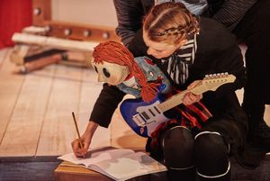 Devon Hales @ BroadwayWorld Devon Hales Photo