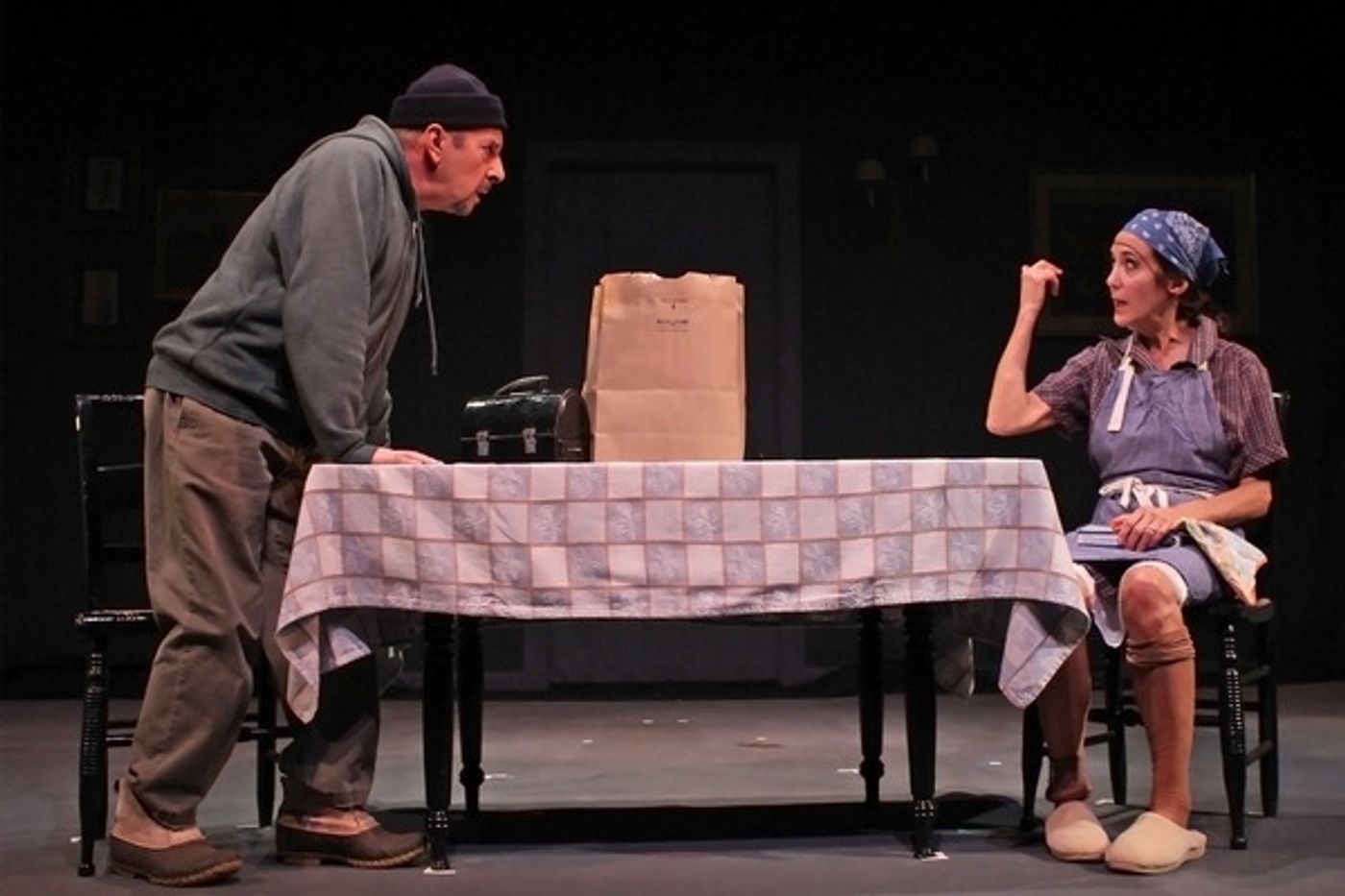 Photo Flash: ALARMS AND EXCURSIONS Aims to Amuse at Hampton Theatre Company  Image