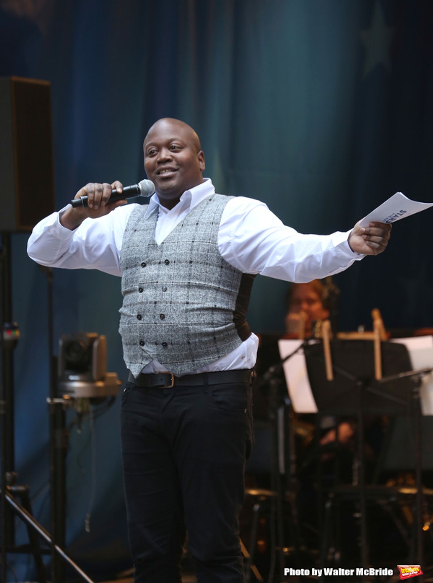 Photo Coverage: The Stars Sang Out! On Stage at Stars In The Alley  Image