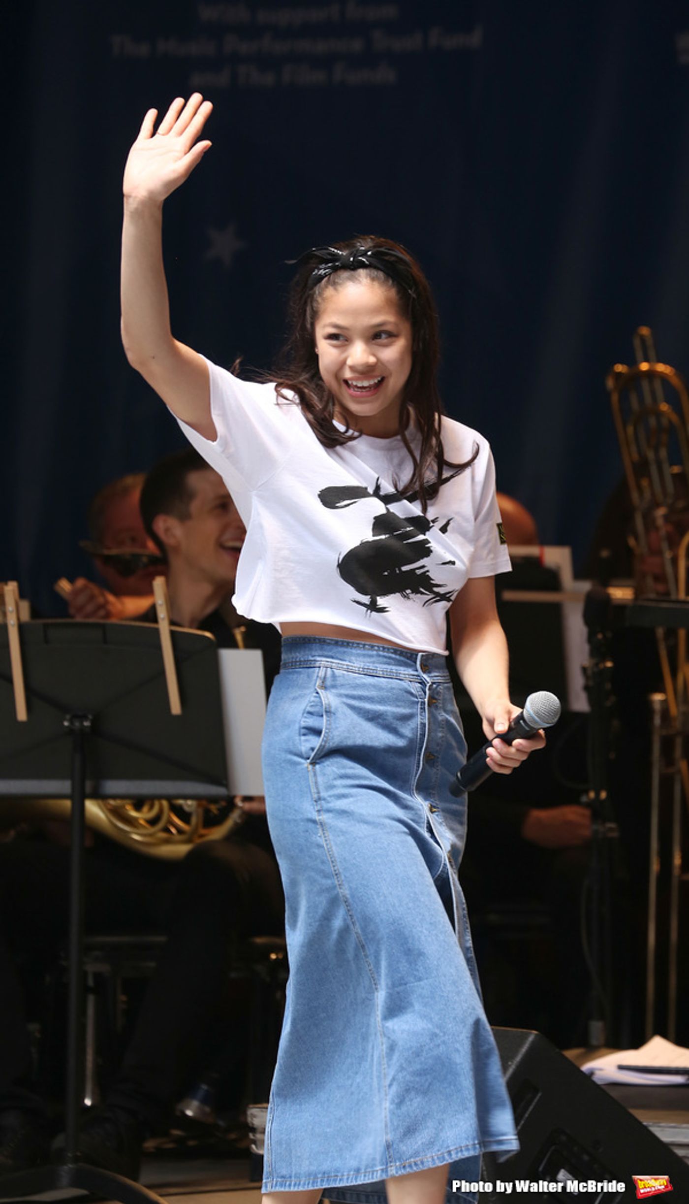 Photo Coverage: The Stars Sang Out! On Stage at Stars In The Alley  Image