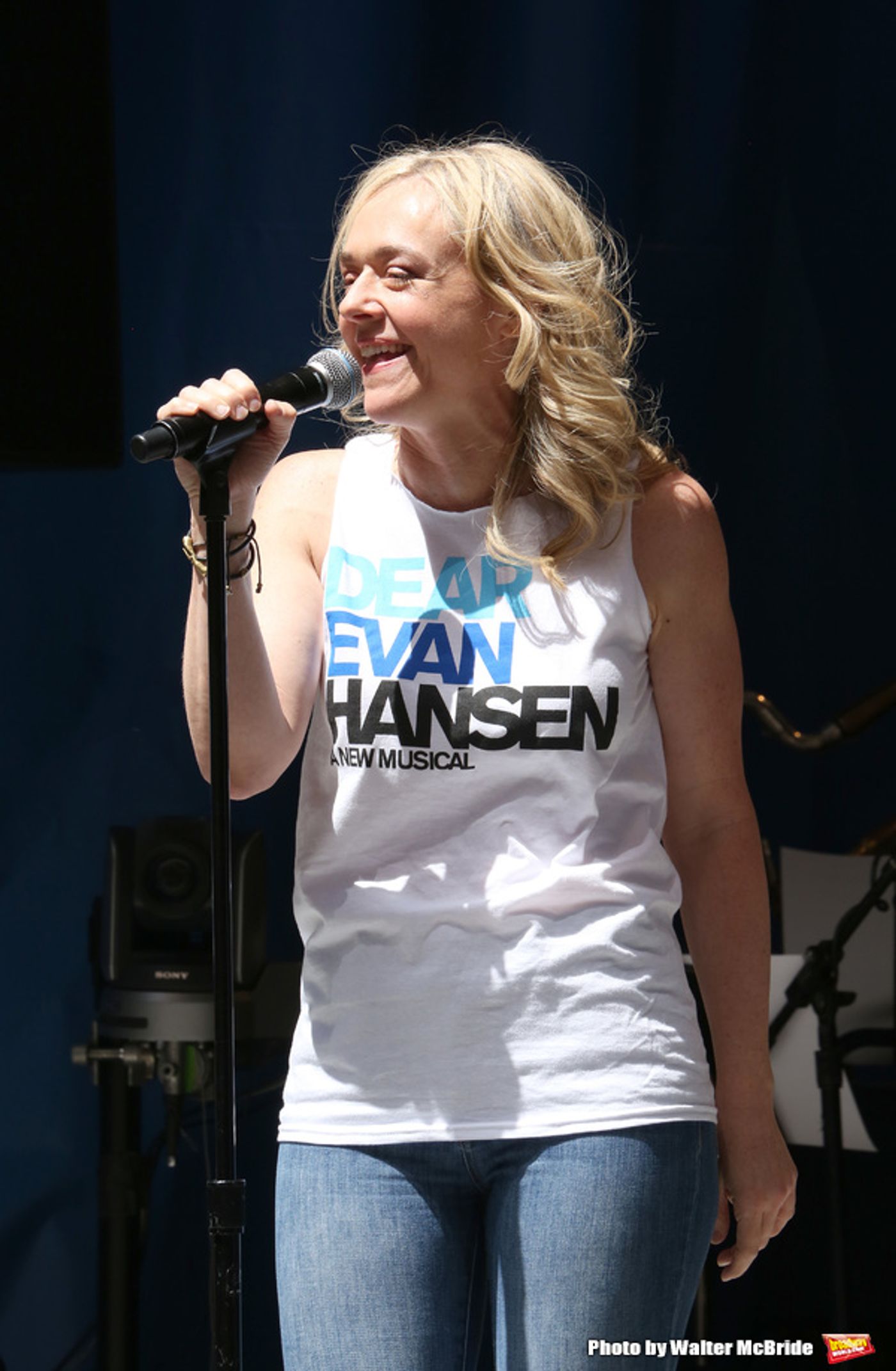 Photo Coverage: The Stars Sang Out! On Stage at Stars In The Alley  Image