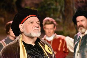 Cameron Rose, Alan Blumenfeld, Colin Simon and Franc Ross @ BroadwayWorld Cameron Rose, Alan Blumenfeld, Colin Simon and Franc Ross Photo