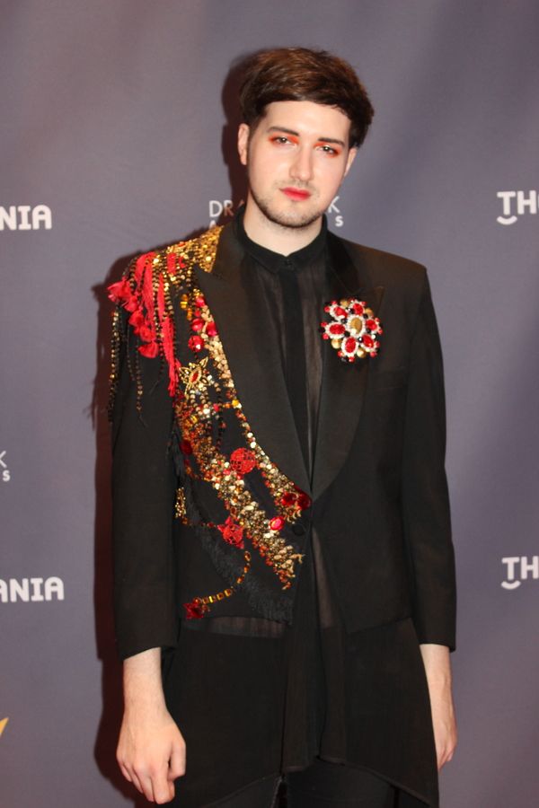 Photo Coverage: On the Red Carpet for the 62nd Annual Drama Desk Awards! — photo 63 of 114