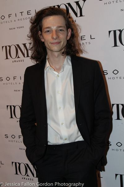 Mike Faist Photo