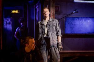 Dean Chisnall @ BroadwayWorld Dean Chisnall Photo