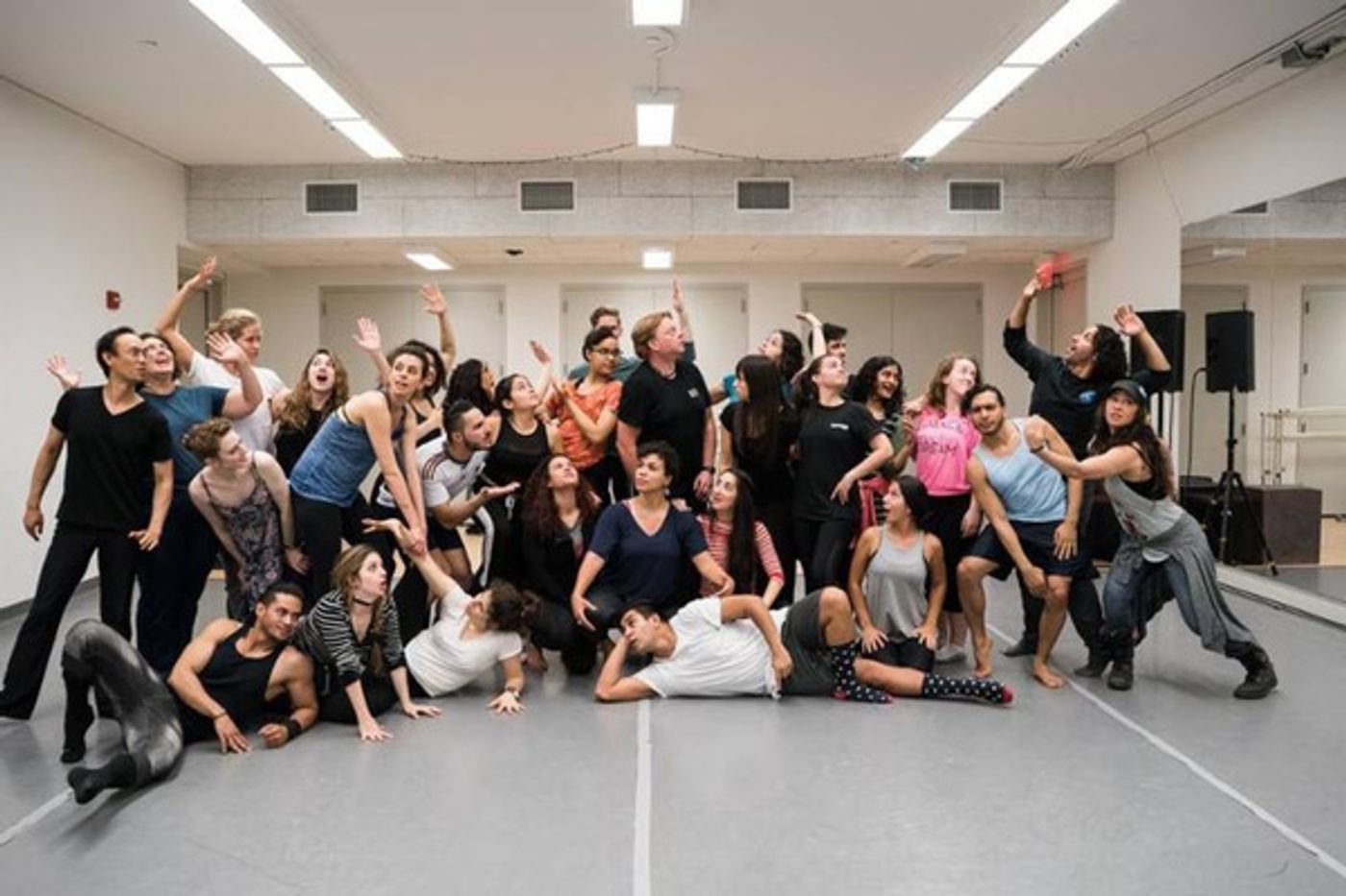 Photo Flash: R.Evolucion Latina Artist Training Program Rounds Out 10th Year  Image