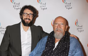 Josh Groan and Chuck Close @ BroadwayWorld Josh Groan and Chuck Close Photo
