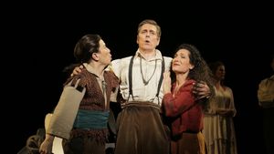 Reggie Lee, Jason Howard, and Tara Vendetti @ BroadwayWorld Reggie Lee, Jason Howard, and Tara Vendetti Photo