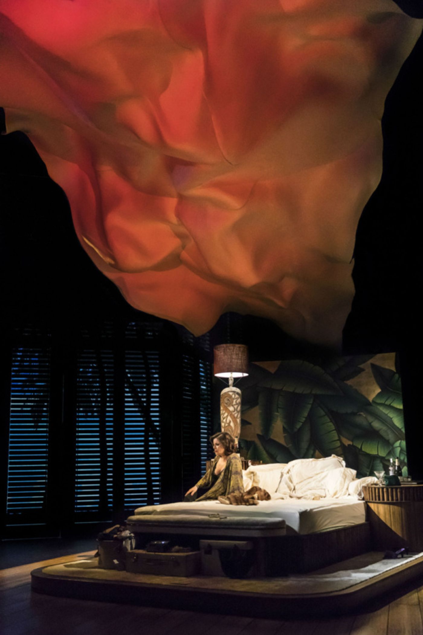 Photo Flash: First Look at Marcia Gay Harden and Brian J. Smith in SWEET BIRD OF YOUTH at Chichester Festival Theatre  Image