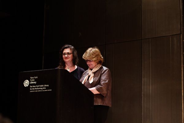 Lisa Rothe and Carmel Owen Photo