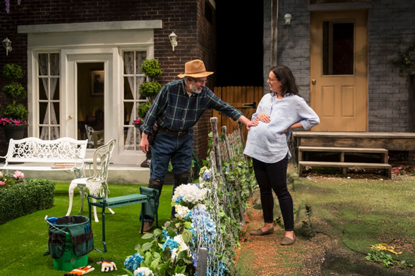 Photo Flash: First Look at NATIVE GARDENS at Victory Gardens Theater  Image