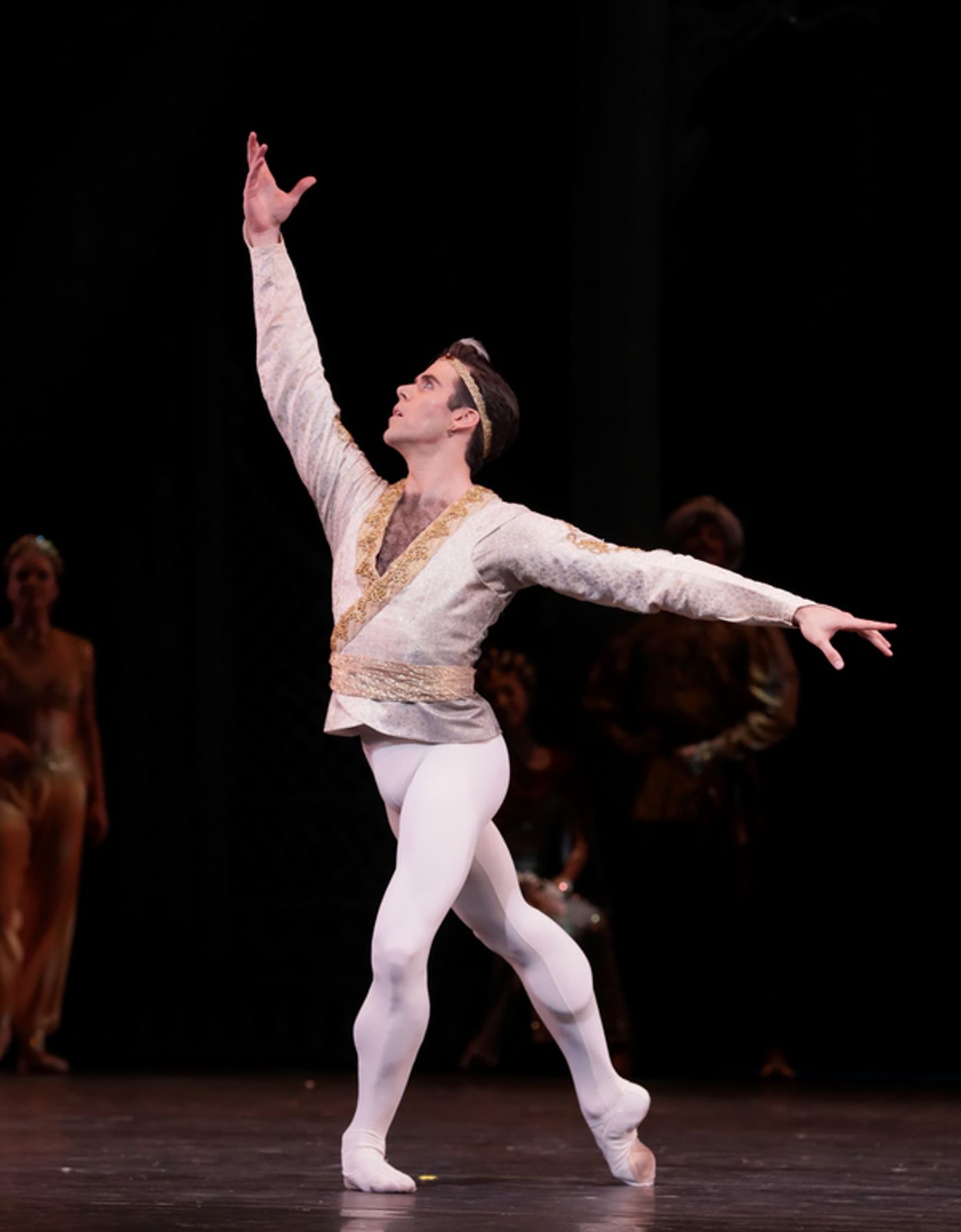 Photo Flash: Houston Ballet Caps Season with Stanton Welch's LA BAYADERE  Image