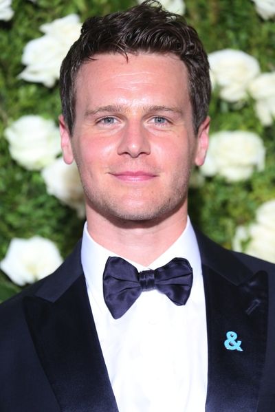 Jonathan Groff Photo