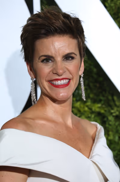 Jenn Colella Photo