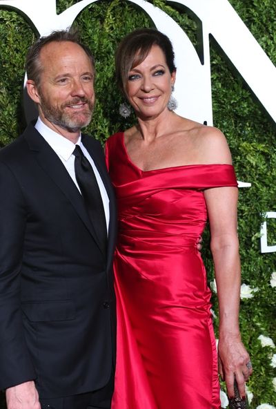 John Benjamin Hickey, Allison Janney Photo