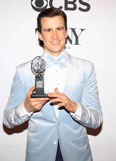 Gavin Creel Photo